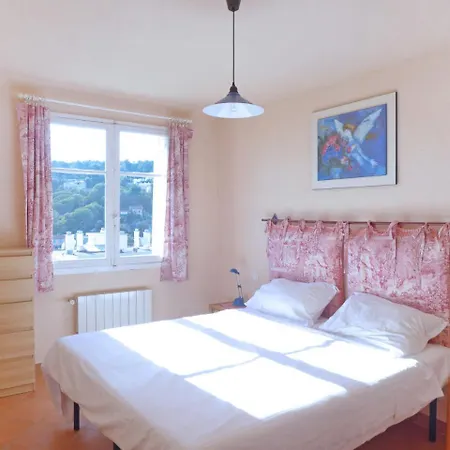 Apartment Altitude 52